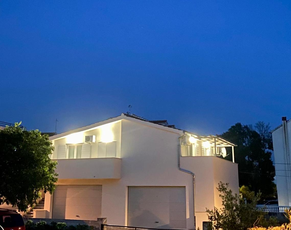 Villa Adria Vodice Ngoại thất bức ảnh